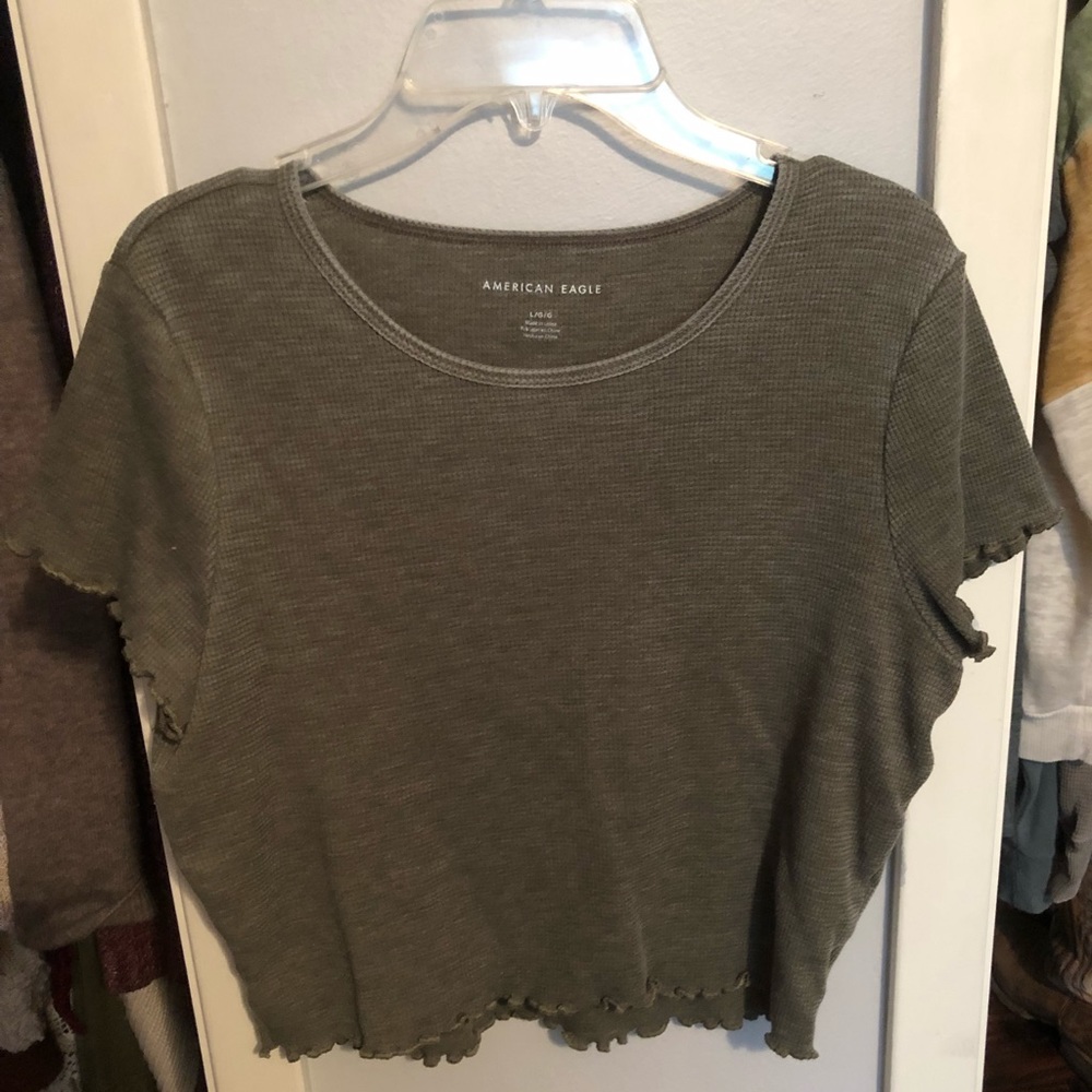 Olive AE T-shirt